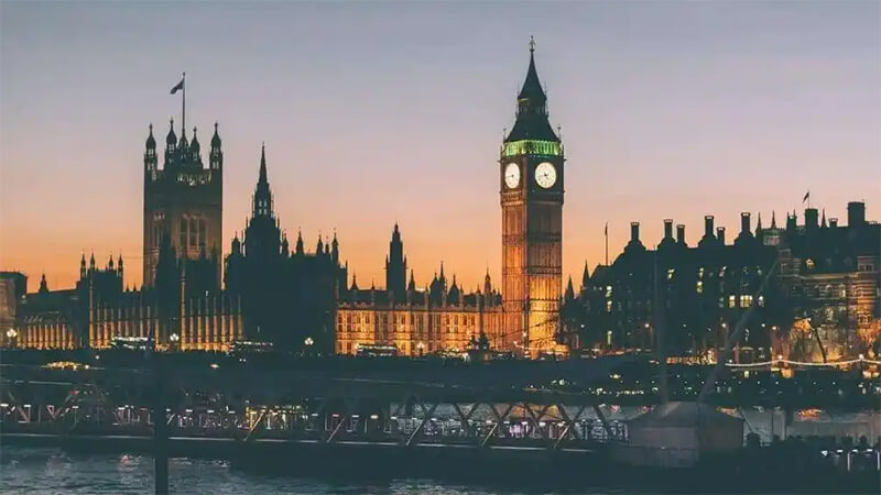 英国 UCAS 申请文书改革，2026 秋季入学材料要求调整